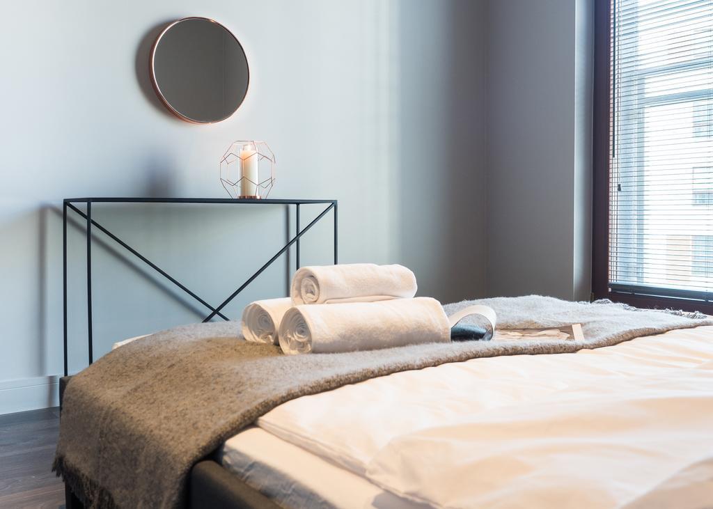 City Center - Riverside By Apartmore Gdansk Bagian luar foto