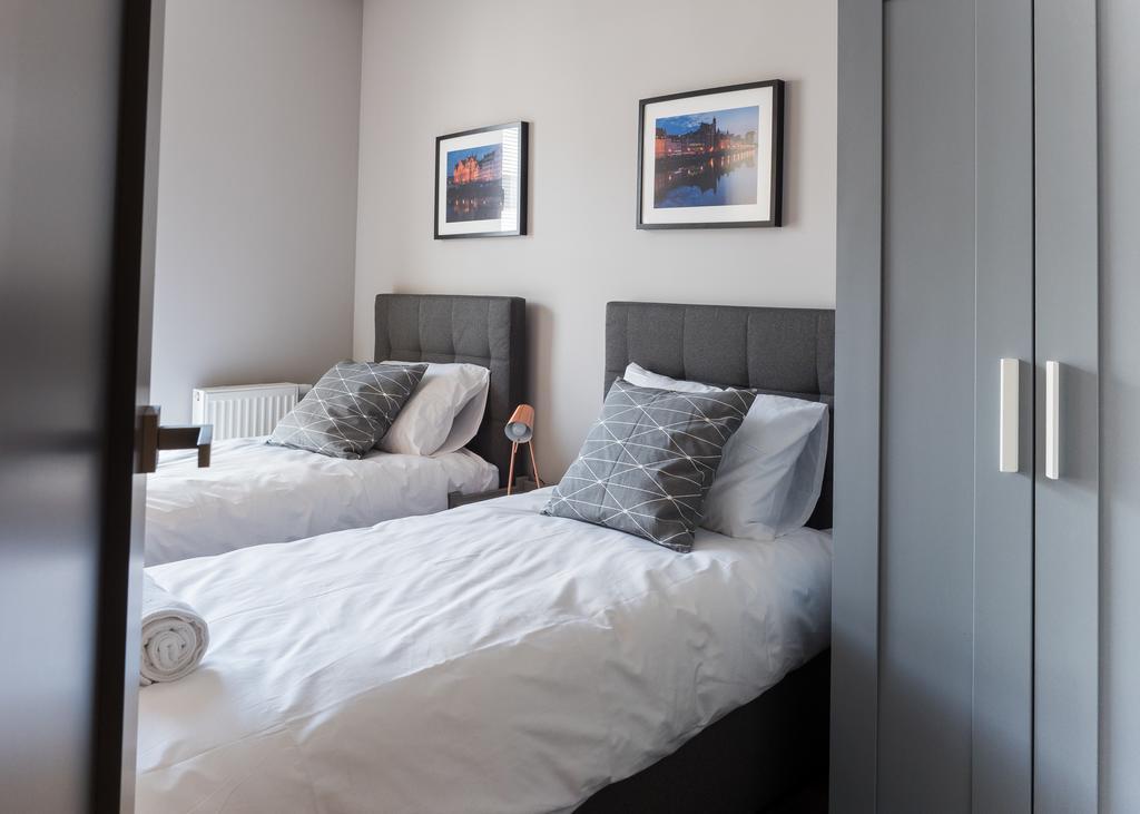 City Center - Riverside By Apartmore Gdansk Bagian luar foto